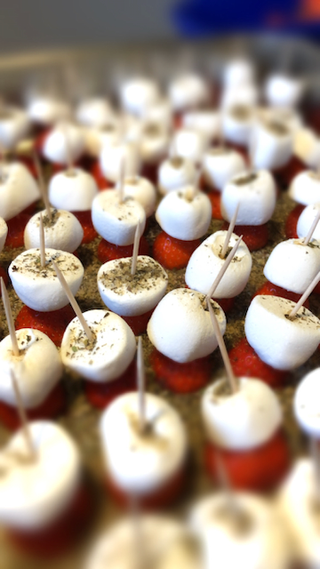 Marshmallow Erdbeeren - DER KLEINE BERGMANN