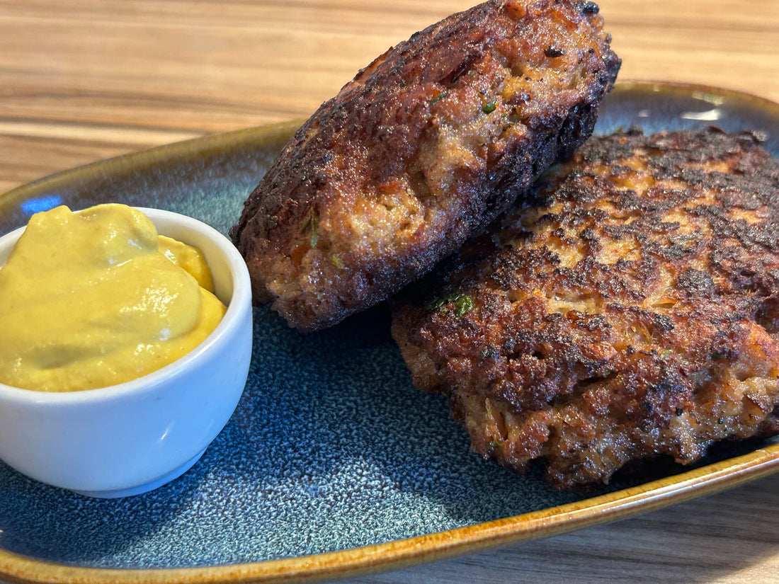 Die perfekte Metzgerfrikadelle – Locker, Würzig, Handgemacht