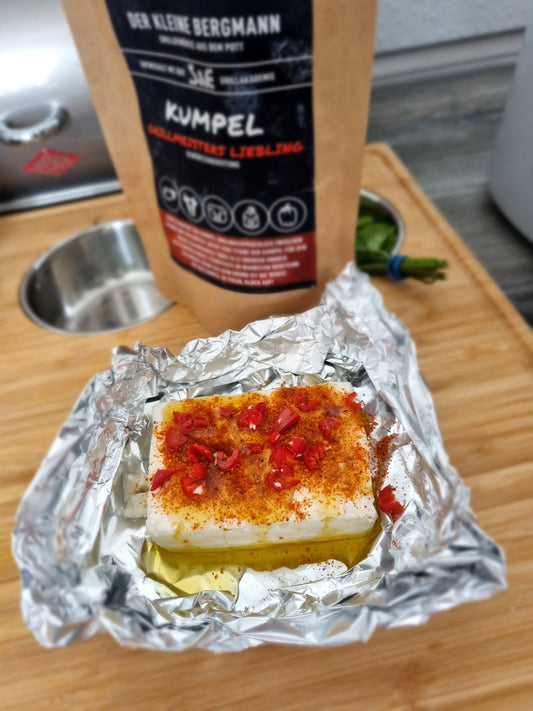 Gegrillter Feta mit Kumpel - vegetarisch - DER KLEINE BERGMANN