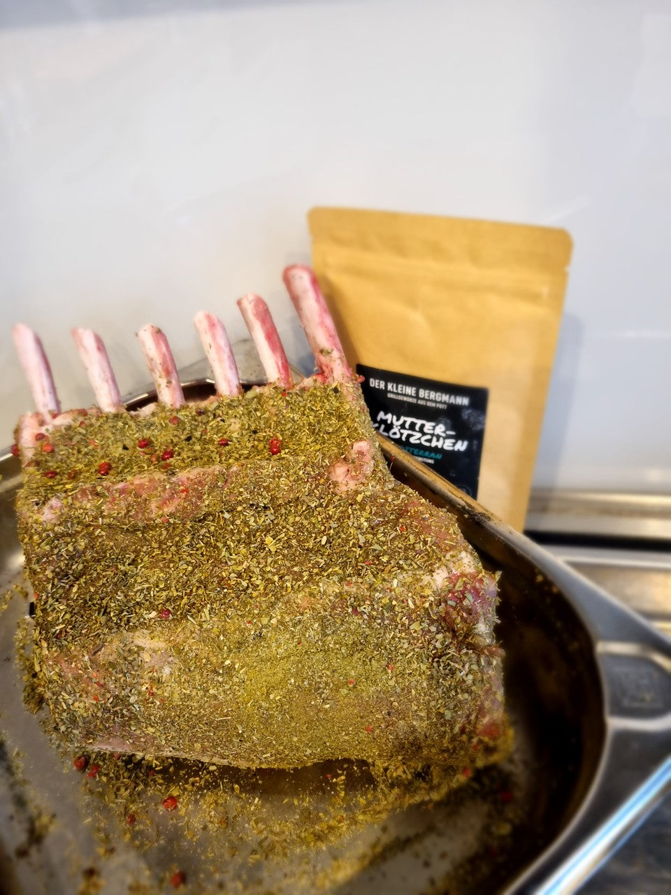 Mediterranes Schweinerack - DER KLEINE BERGMANN